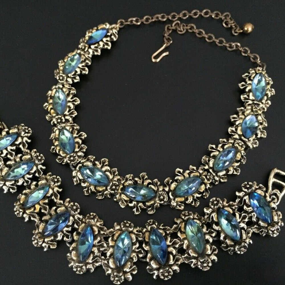 SOLD vtg Blue Givre Glass Necklace Bracelet Set - Picture 1 of 7